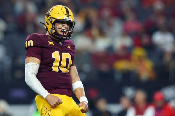 Sources: LSU likely adding QB Leavitt from portal