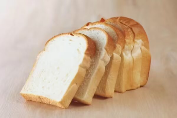 THIS everyday kitchen bread slice could be the safest way to pick up tiny glass shards in your home | - The Times of India