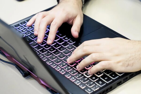 Teen hackers recruited through fake job ads