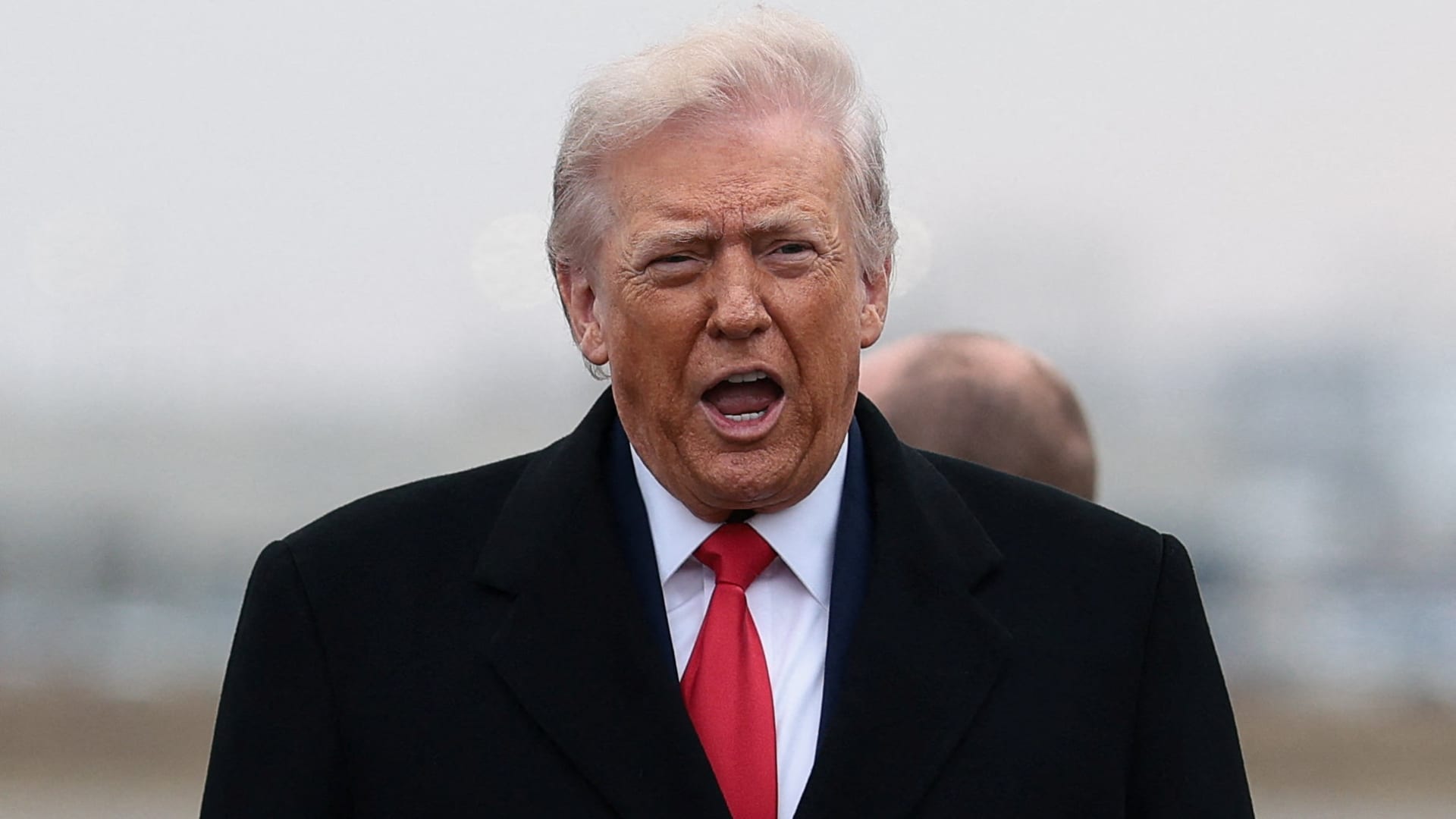 Trump says 8 European nations face tariffs rising to 25% if Greenland isn't sold to the U.S.