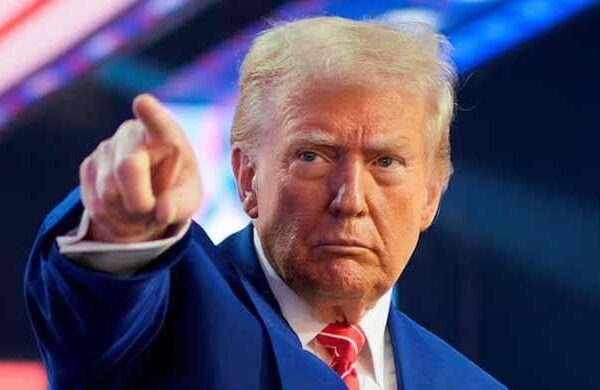 Trump urges Iranians to keep protesting, says 'help is on its way'