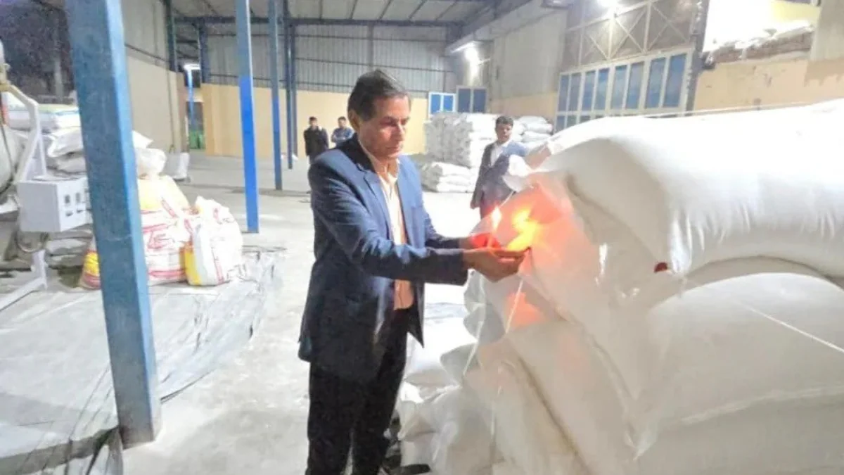 25,000 Kg Suji, Substandard Edible Oil Worth Rs 6 Crore Seized In Uttar Pradesh Before Holi