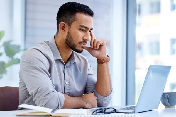 300,000 Chrome users hit by fake AI extensions