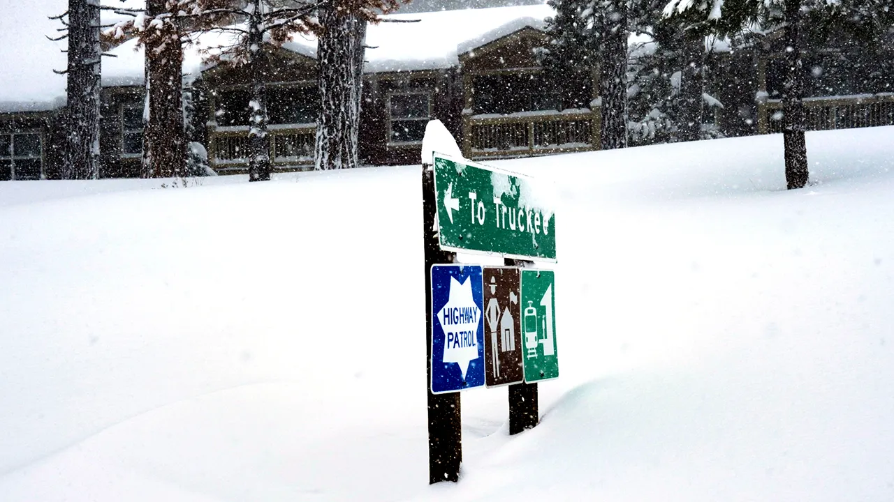 8 skiers found dead, 1 missing after massive Lake Tahoe avalanche