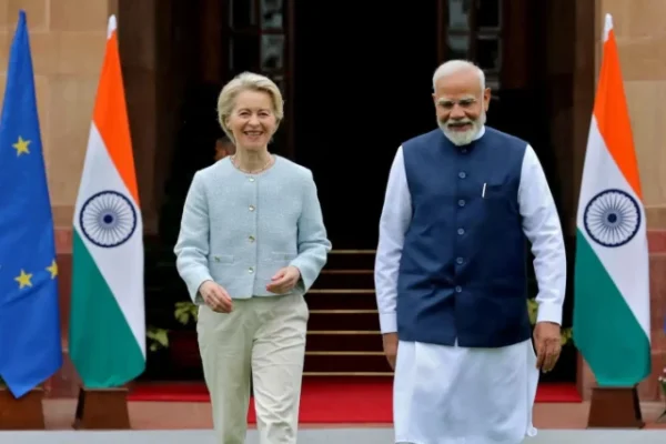 european commission president ursula von der leyen and india s prime minister narendra modi arrive for a photo opportunity ahead of their meeting at the hyderabad house in new delhi india on feb 28 2025 photo reuters