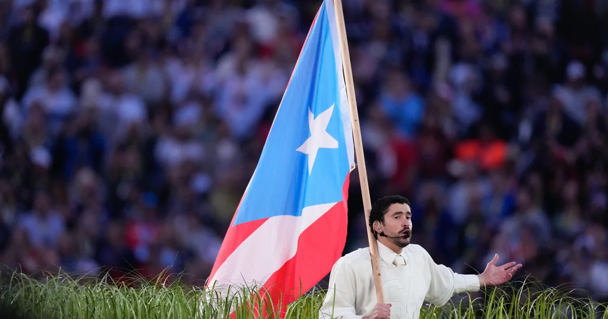 Bad Bunny's Super Bowl halftime show brings the party and Latin culture to U.S.'s most-watched sporting event