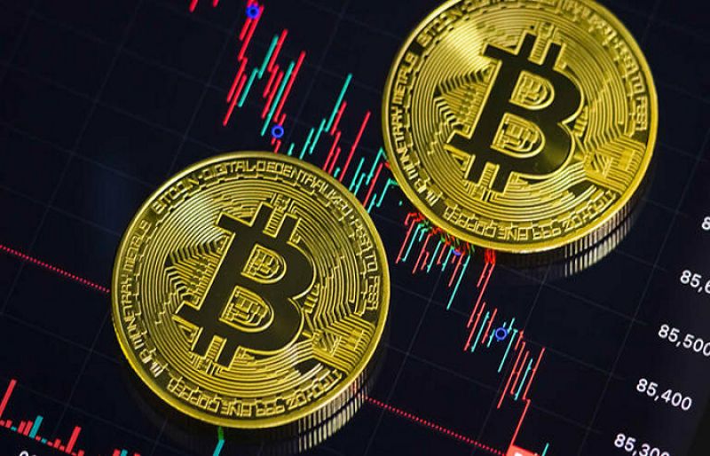 Bitcoin dips below $70,000 amid gold demand and economic worries - SUCH TV