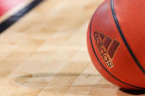 Boston College star Bill Donovan, father of Bulls coach, dies