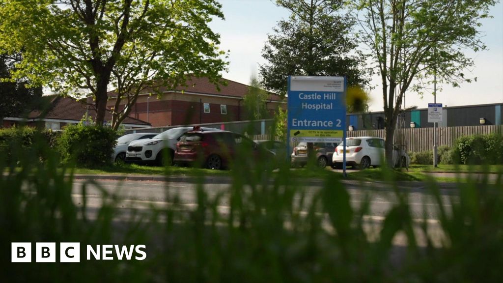 Castle Hill Hospital surgery errors led to woman's leg amputation