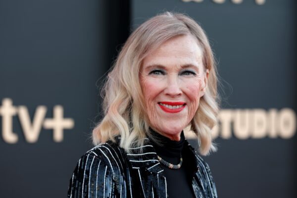 Catherine O’Hara died from a pulmonary embolism tied to cancer. Here’s what to know