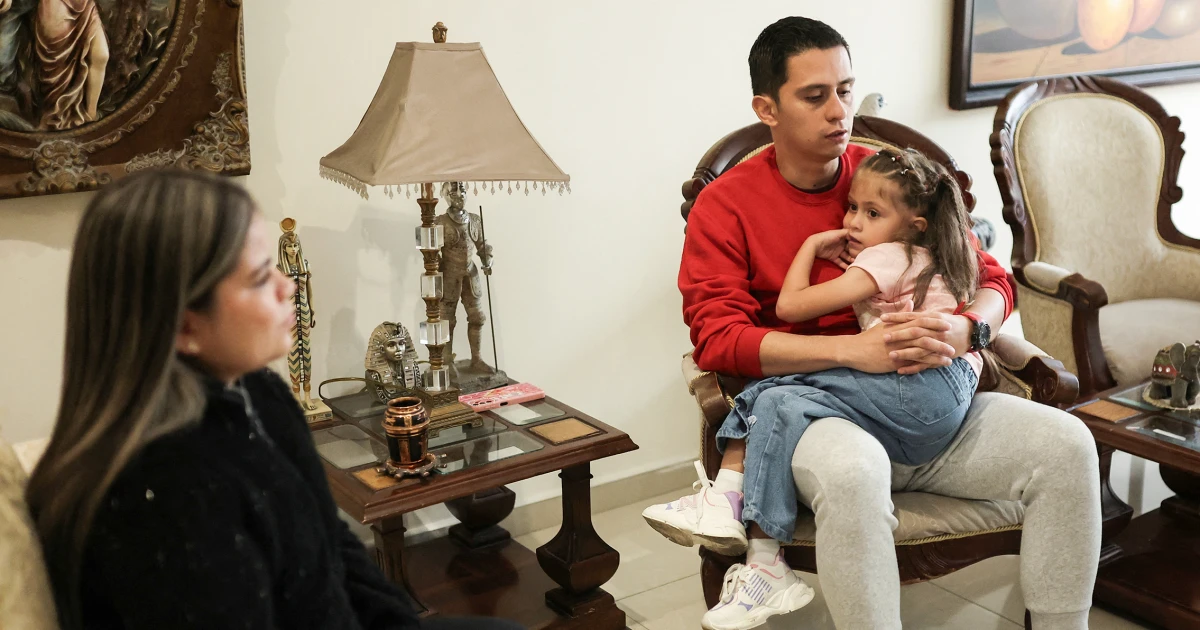 Children trapped in Texas immigration facility recount nightmares, inedible food, no school