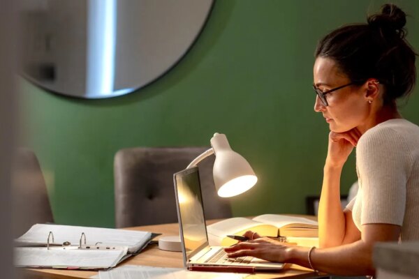 Common vision issue linked to type of lighting used in Americans' homes