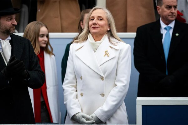 Democrats push 'unconstitutional power grab' that could flip GOP seats and more top headlines