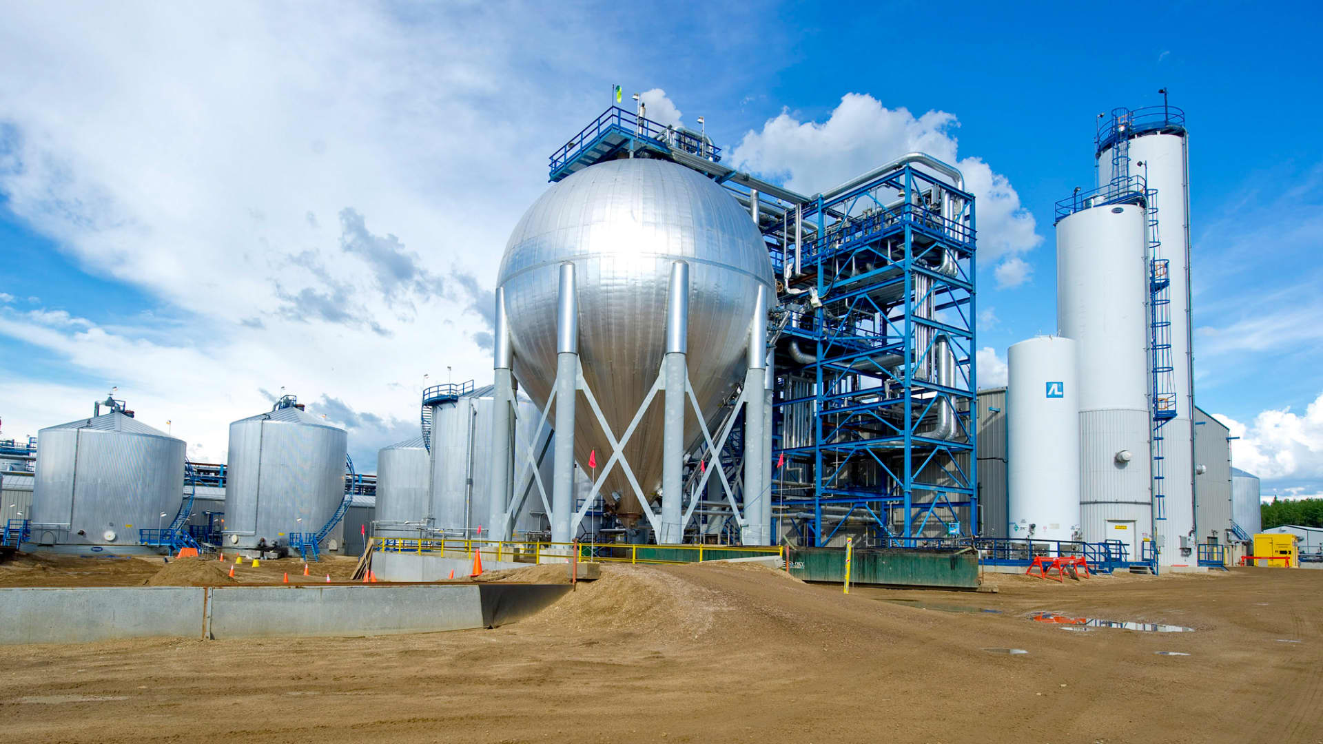 Devon, Coterra merge to create U.S. shale giant in $58 billion deal