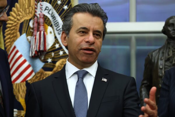 FDA chief warns U.S. is losing ground to China in early drug development, calls for faster trial approvals