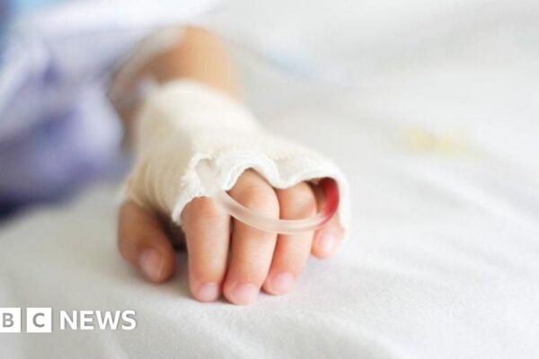 Families with children battling cancer to have travel costs covered