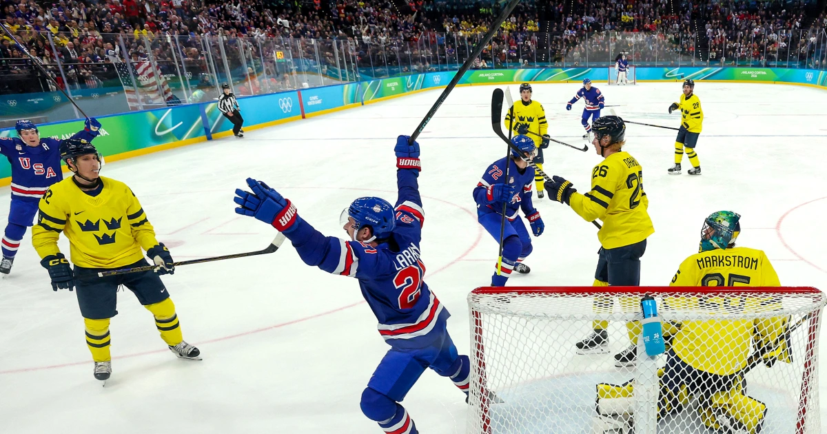 From the sports desk: Three overtimes, three thrilling men’s hockey finishes