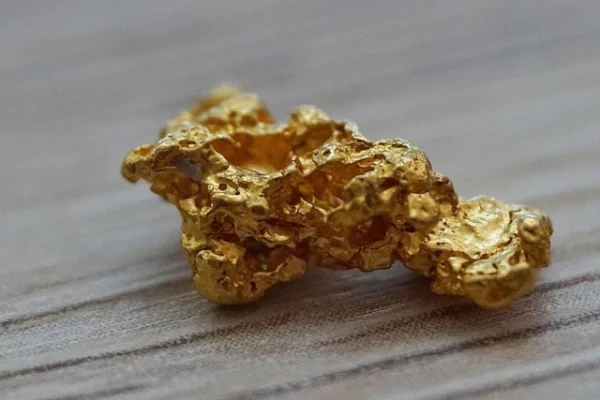 iran has 15 gold mines with the largest being the zarshouran mine located in the country s northwest photo pixabay