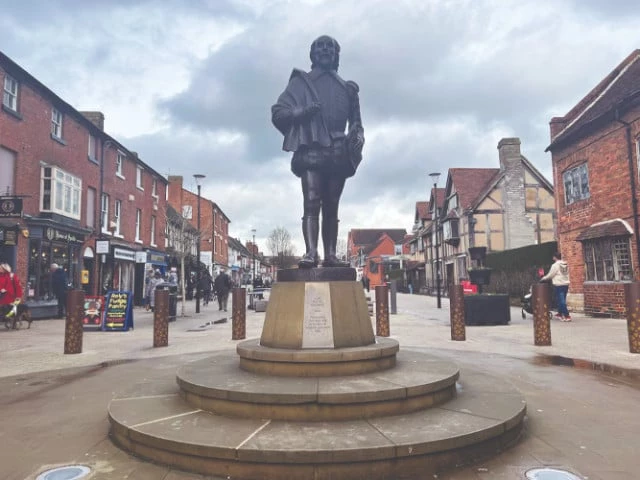 a statue of william shakespeare stands outside his birthplace in stratford upon avon britain photo reuters