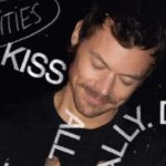 Harry Styles invites fans to early listening party for upcoming album