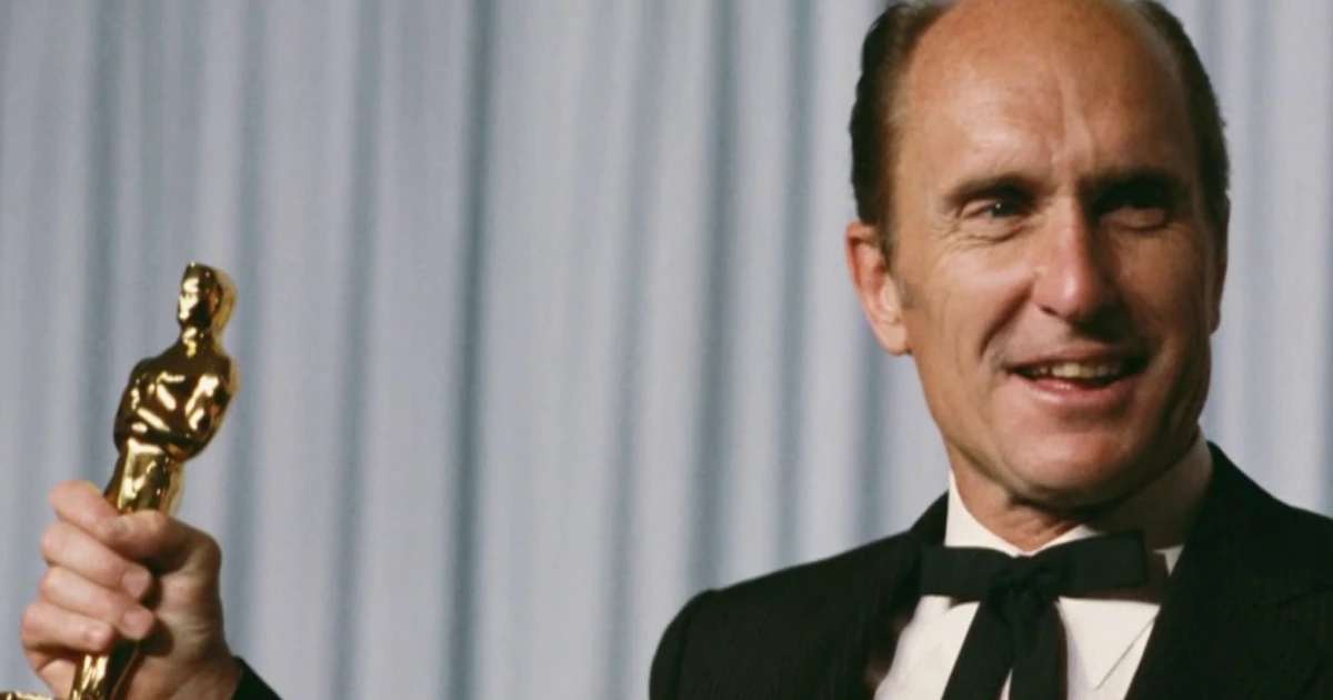 Hollywood legend Robert Duvall dead at 95