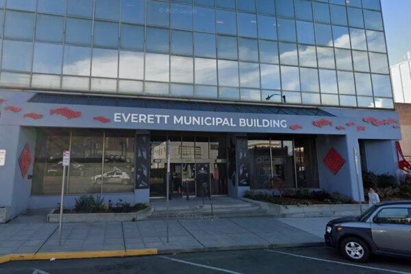 ICE blasts Washington mayor over directive restricting immigration enforcement