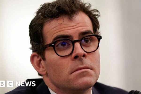 Instagram head questioned in LA social media addiction trial