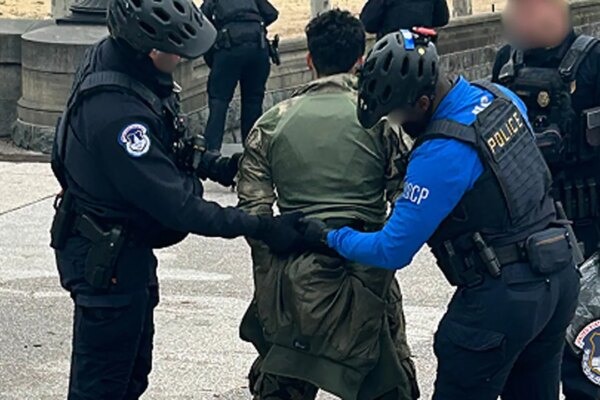 Investigators seek motive after Georgia man allegedly ran toward Capitol with loaded shotgun