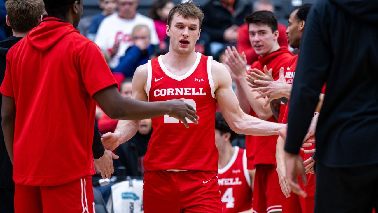 Jake Fiegen's game-winning 3 sends Cornell past 1st-place Yale
