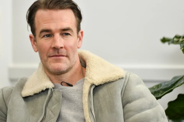 James Van Der Beek, "Dawson's Creek" star, dies at 48 after cancer diagnosis