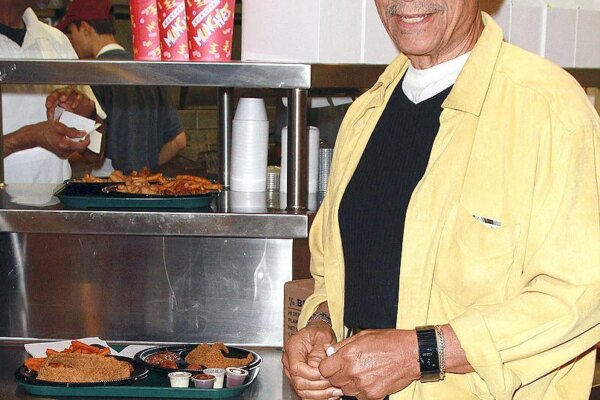 LaMonte McLemore, singer and founding member of The 5th Dimension, dies at 90