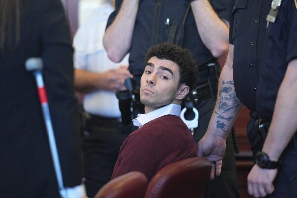 Luigi Mangione escapes federal death penalty after federal prosecutors decline to appeal judge's ruling