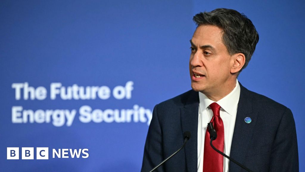 MPs fear data centre boom could derail Miliband's net zero plans