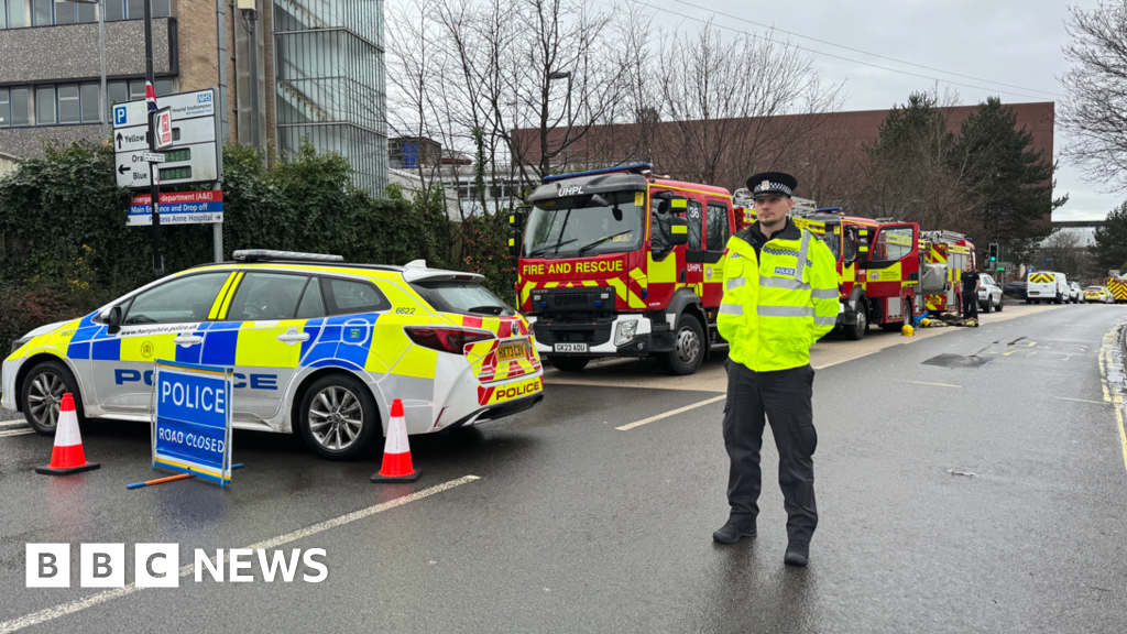 Major incident declared after fire breaks out at Southampton hospital