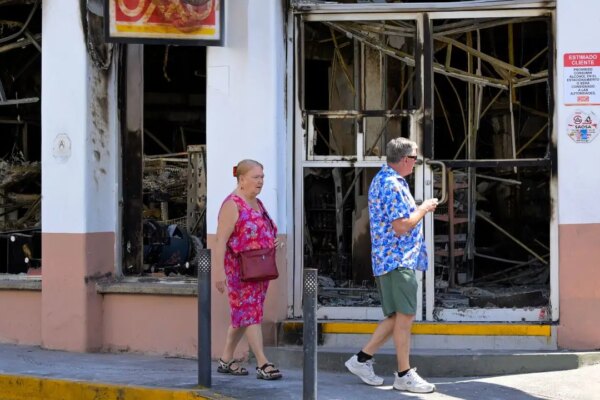 Mexico says Jalisco security situation 'stabilized,' flights resuming after Americans stranded