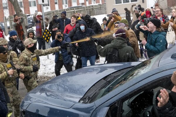 Minneapolis teachers union chief admits elected officials in anti-ICE Signal chats