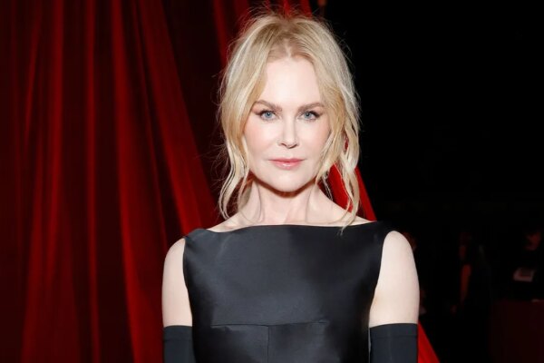 Nicole Kidman stuns in solo bedroom snap as she embraces single girl era after Keith Urban divorce