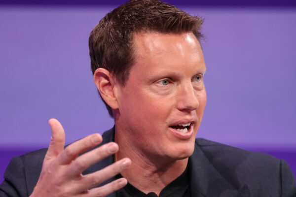 Paramount sweetens WBD bid, but stops short of raising its per-share value