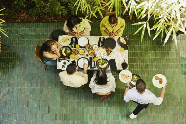 Restaurant reservation wars heat up as DoorDash enters the arena with Resy, OpenTable