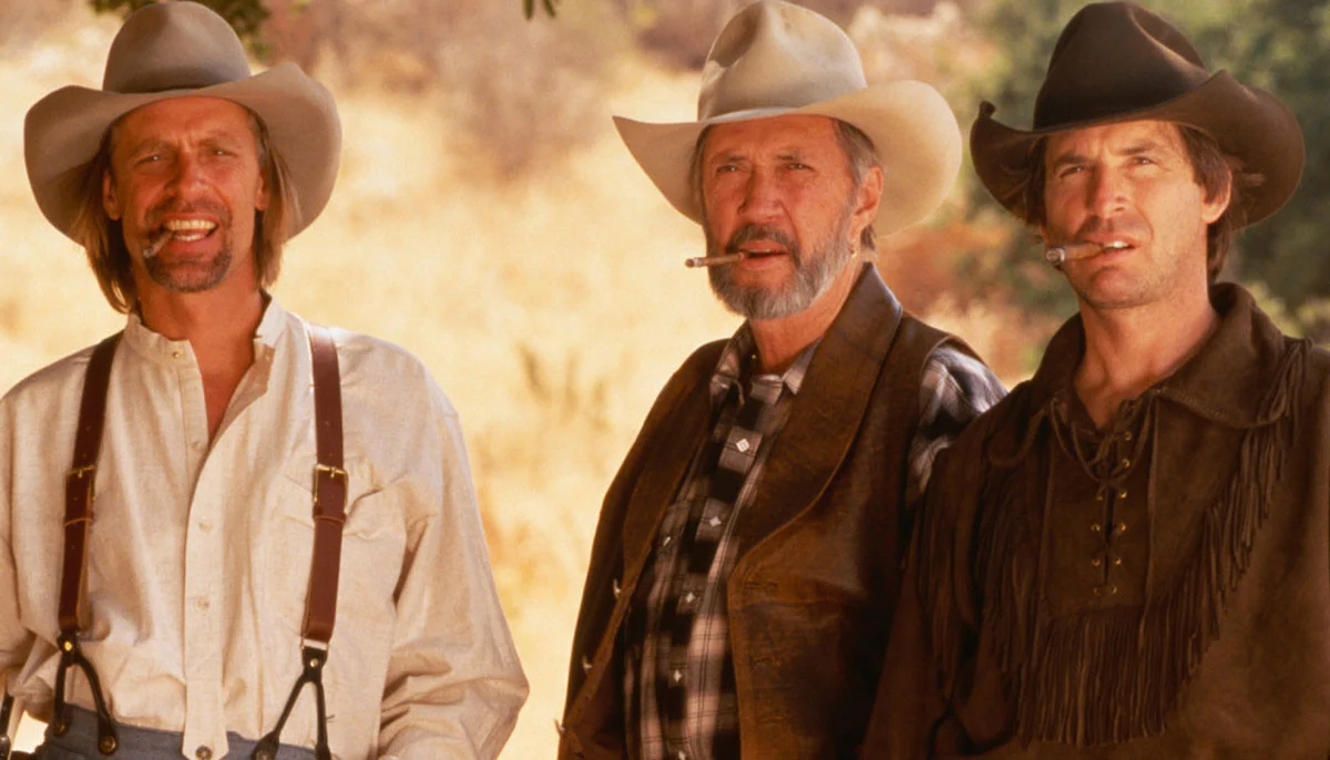 Robert Carradine's shocking suicide answer 'lies' in brother David old tragic incident