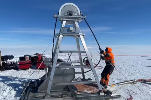 Scientists failed to drill the deepest hole into Antarctica’s ‘doomsday glacier’: What went wrong at the final step | - The Times of India