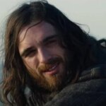 See Jacob Elordi's golden tooth while promoting ‘Wuthering Heights'