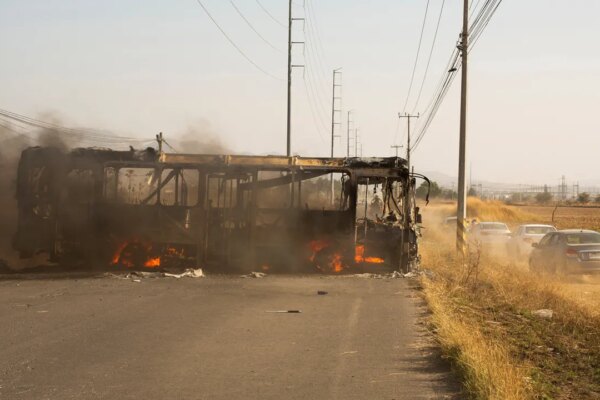 Sen Mullin urges spring breakers to cancel trips to Mexico amid country's violence: 'No one should be going'