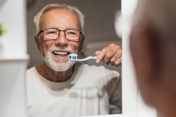 Simple brushing routine could reduce dementia risk, say dental health experts