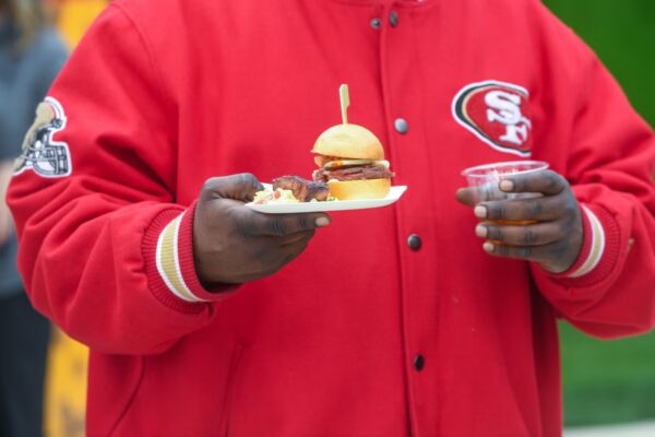 Skip these Super Bowl party foods, health experts warn