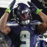 Sources: Seahawks unlikely to use franchise tag on Kenneth Walker