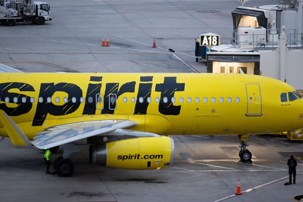 Spirit Airlines sells more planes, calls back 500 flight attendants from furlough ahead of spring break