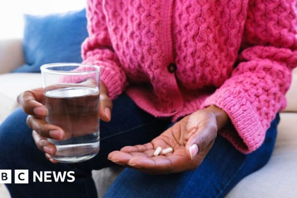 Statin pills much safer than advertised, major review finds