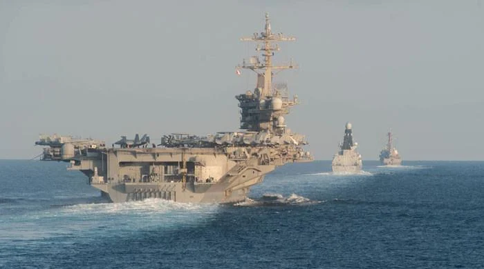 Strait of Hormuz: Key oil route in middle of US-Iran crisis