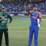 T20 World Cup Pakistan Take the Field First After Toss Victory Over India - SUCH TV